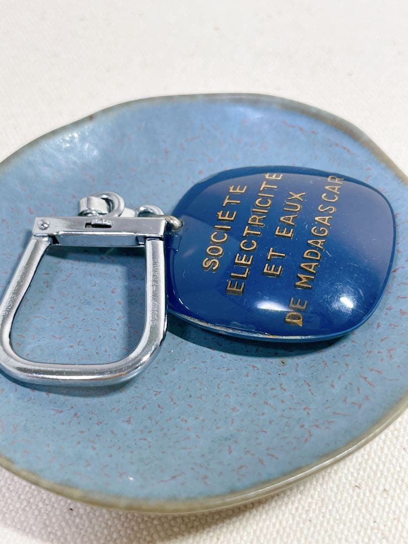 【Bourbon】キーホルダー　ブルボン　人魚 EEM 電気 ルフォールオプノ