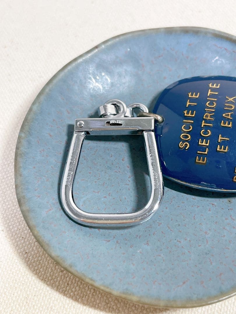 【Bourbon】キーホルダー　ブルボン　人魚 EEM 電気 ルフォールオプノ