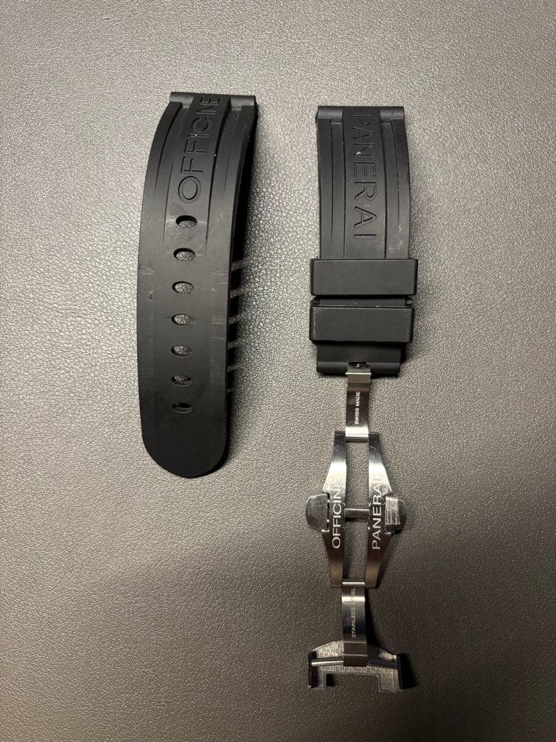 パネライ　ラバーバンド