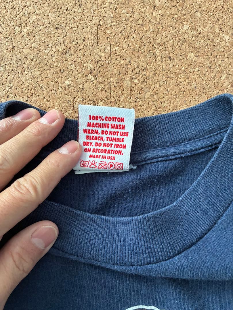 HOOK-UPS グラフィック Tシャツ ネイビー