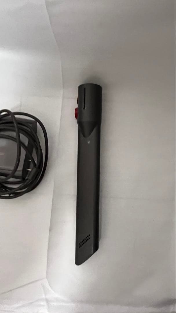 【動作確認済】Dyson V8 Fluffy コードレススティッククリーナー