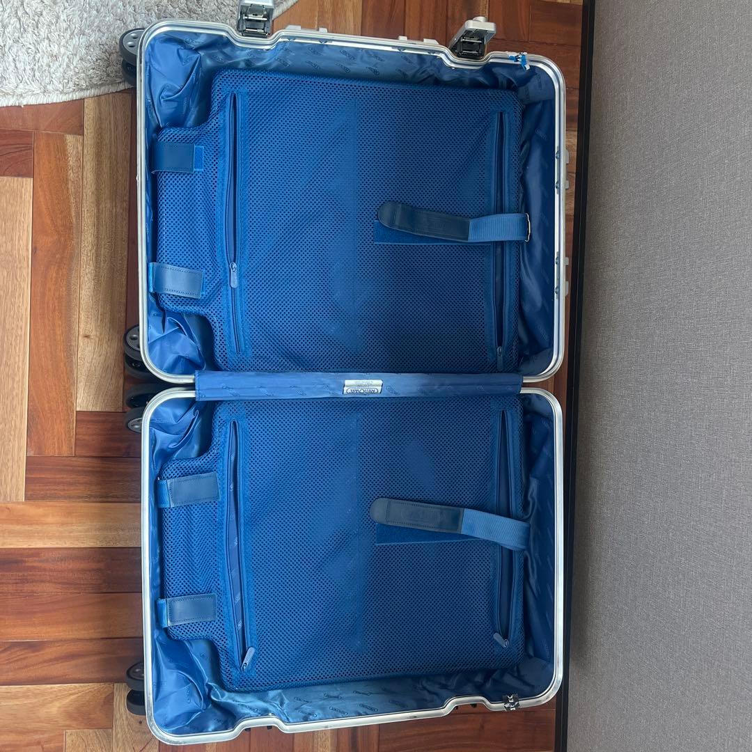 RIMOWA アルミニウム製キャリーケース 中型