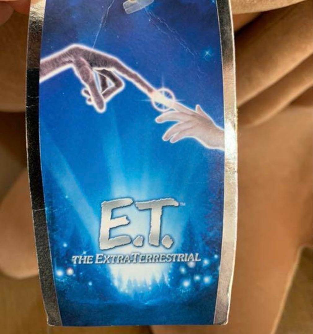 E.T. 42“ トイザらス限定　特大　ぬいぐるみ
