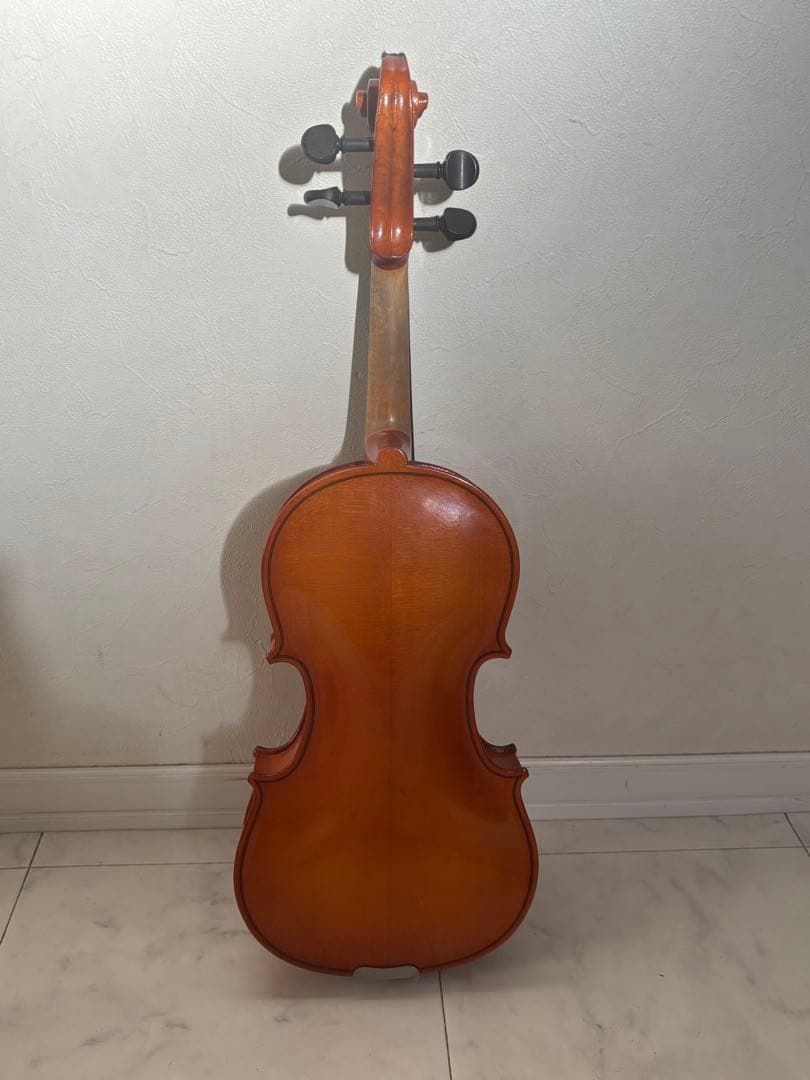 William Lewis & Son Co. バイオリン