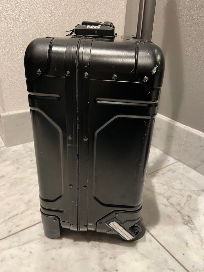 【状態良好】ゼロハリバートン 2輪キャリー アルミニウム　29L PCケース付