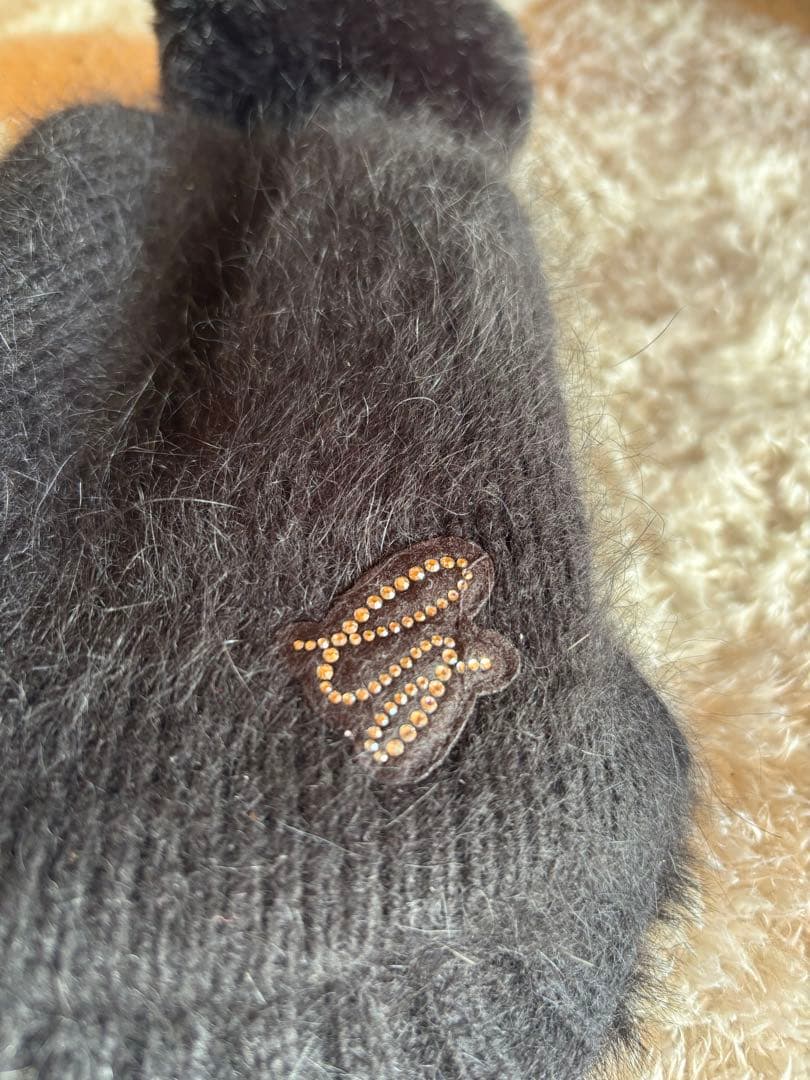 デサント★ビジュー付きニットキャップ★耳当て付き