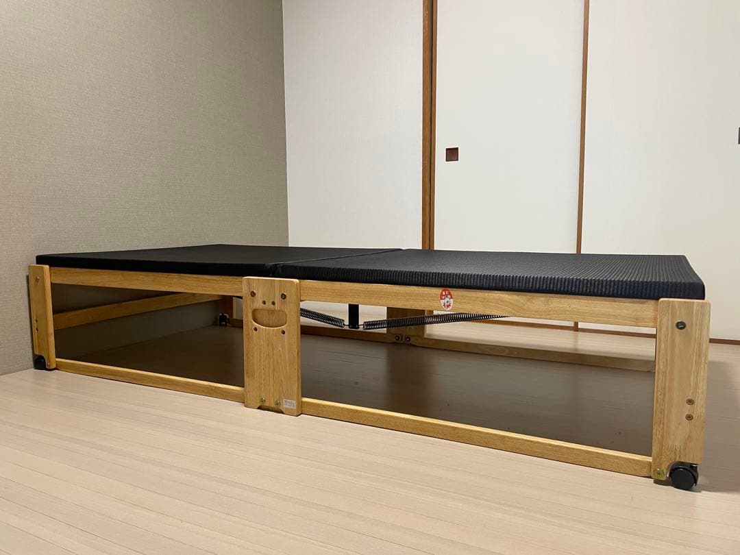 折りたたみ式　畳ベッド　シングル　日本製　中居木工　黒畳