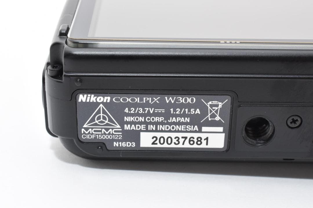 ■ほぼ新品 ■ニコン Nikon COOLPIX W300