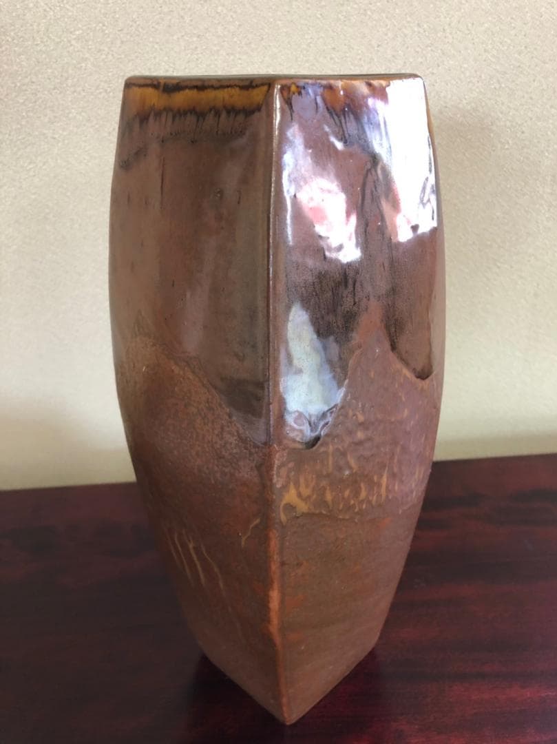 No.51☆送料無料☆前黒田藩御用窯☆高取焼☆味楽造☆華瓶☆花瓶☆箱付き☆