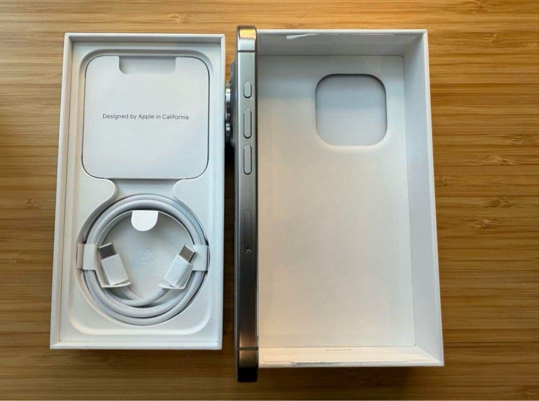 【良品】iPhone15 Pro 256GB SIMフリー