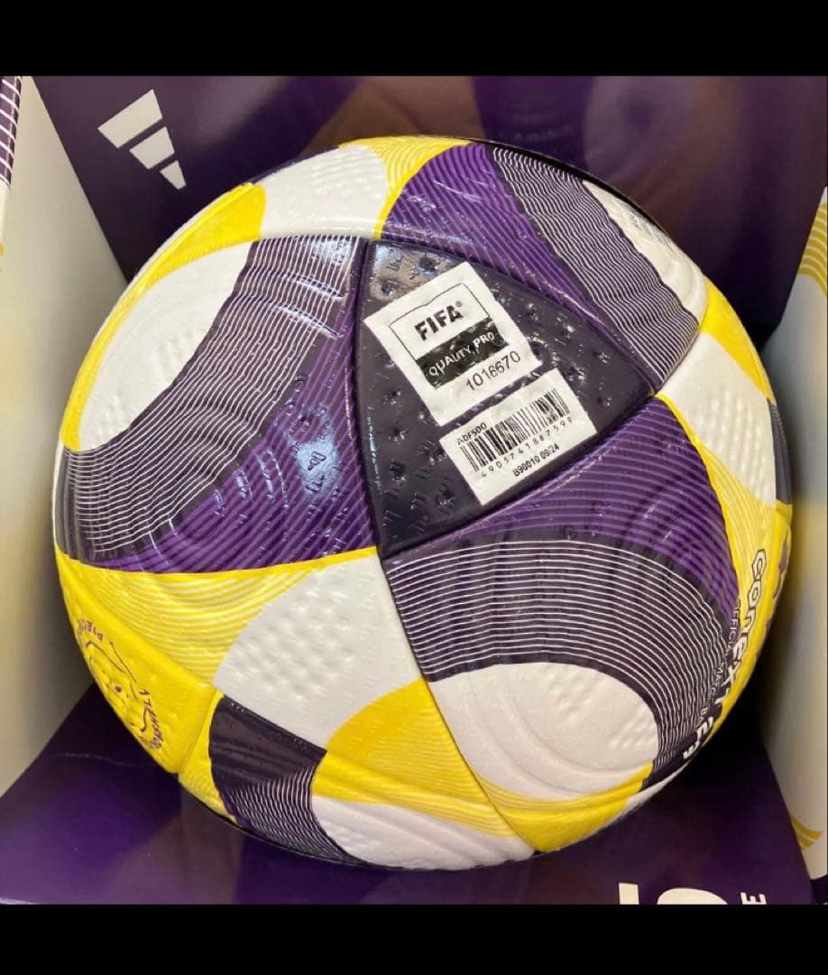 サッカーボール5号サイズ　新品未使用品