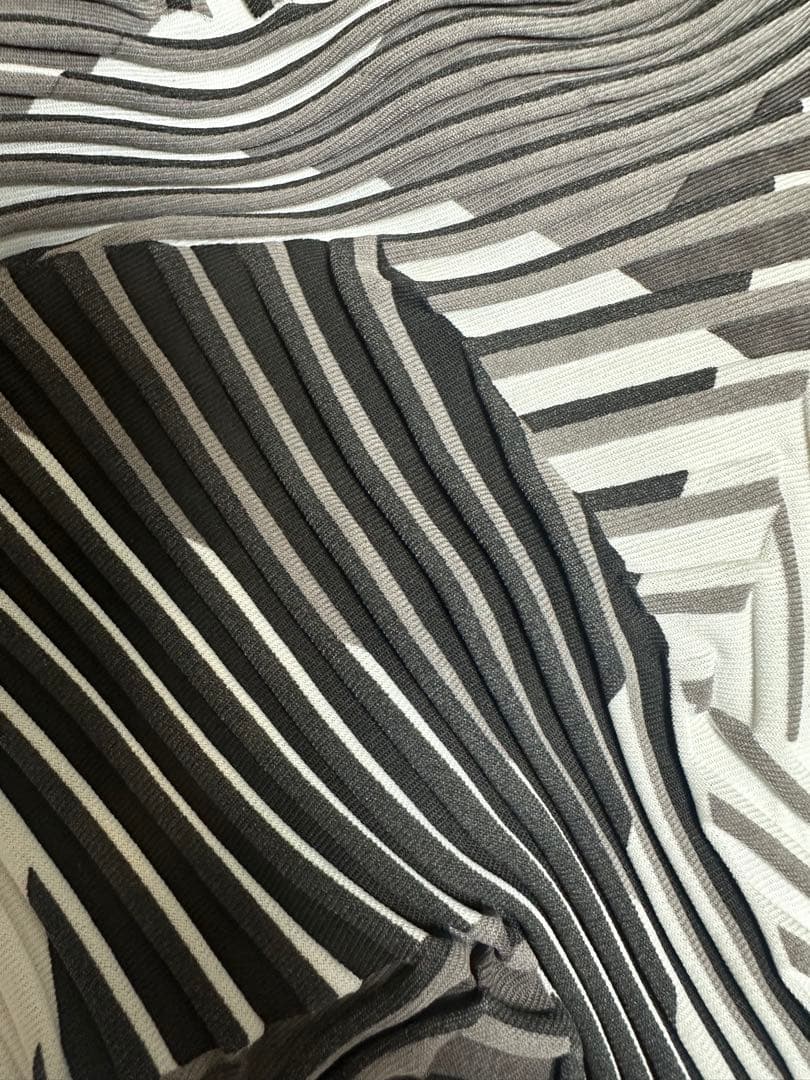 【最終値下げ】ISSEYMIYAKE A-POCABLE パンツ