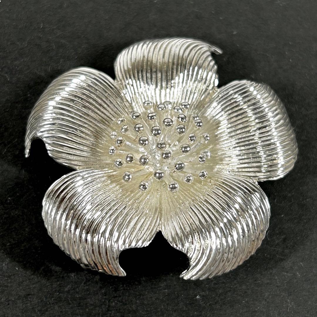美品 ティファニー ブローチ ドッグウッド フラワー ブローチ ヴィンテージ