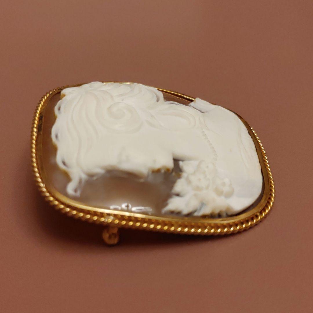 美品　K18 ☆ カメオブローチ