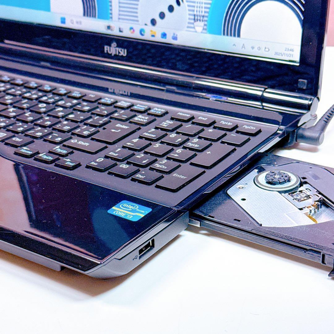 新品SSDで爆速✨windows11 ノートパソコン✨オフィス カメラ 黒