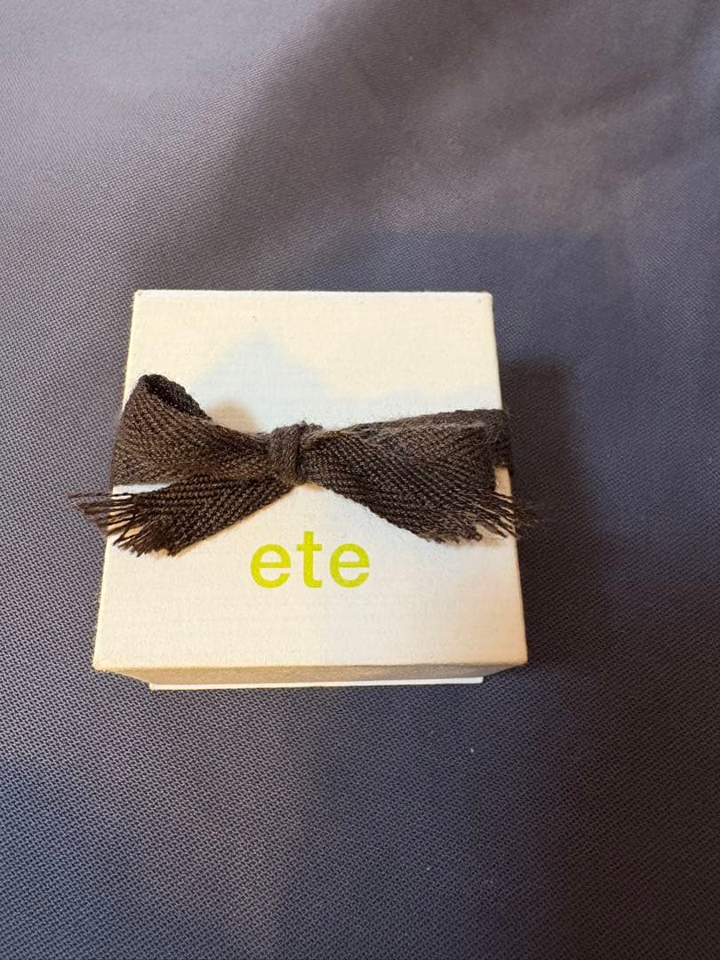 エテ　ダイヤモンドリング K 18、0、0５ct WG I I号