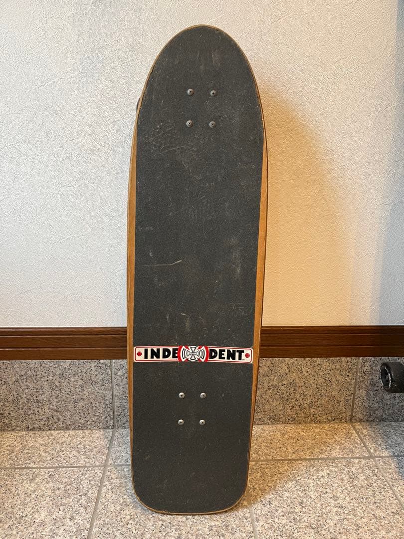 スケートボード　インデペンデント　クラシック　ヴィンテージ