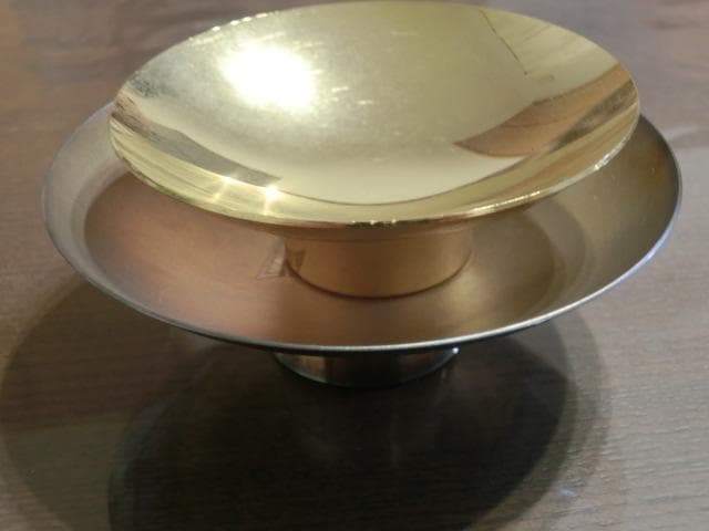 銀杯7グラムと金杯（24K GP)