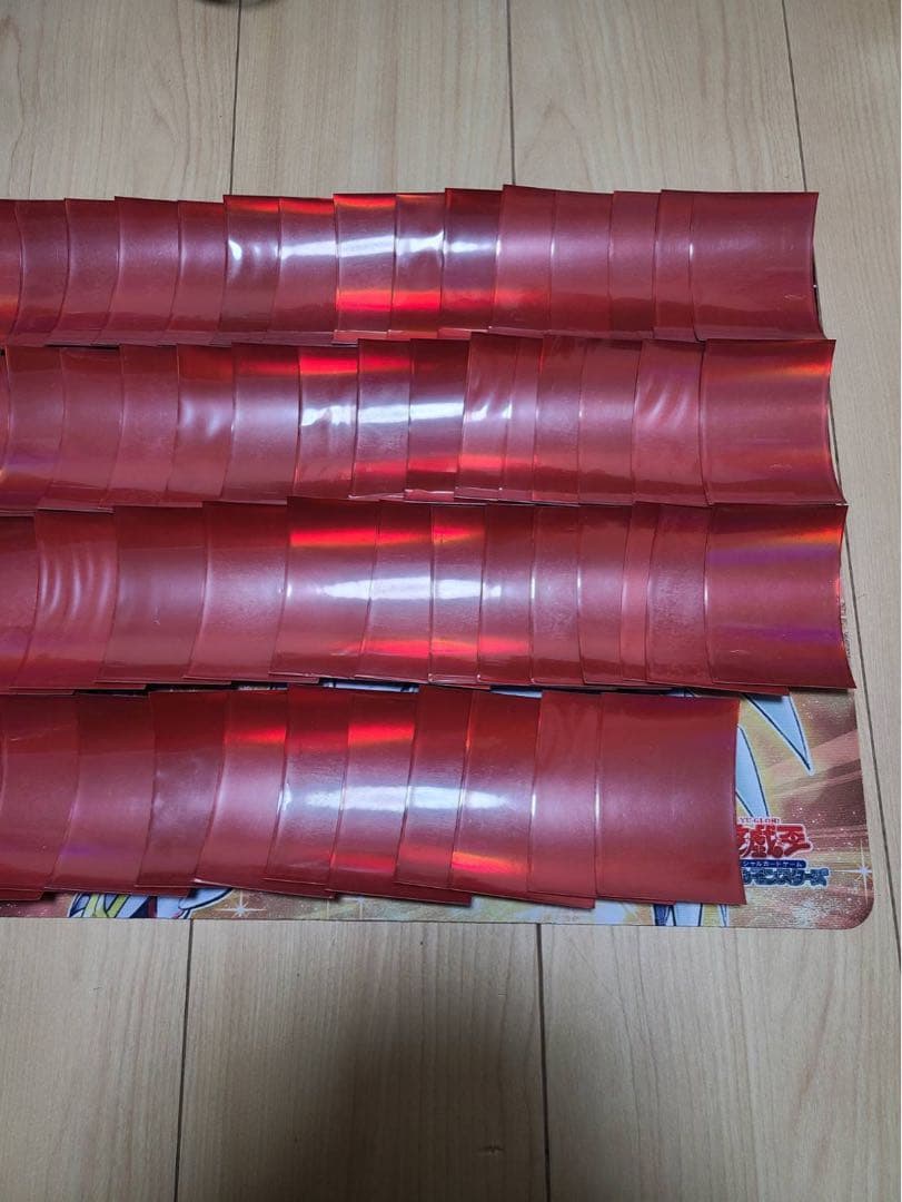 【傷みあり】遊戯王 遊城十代 スリーブ 77枚②