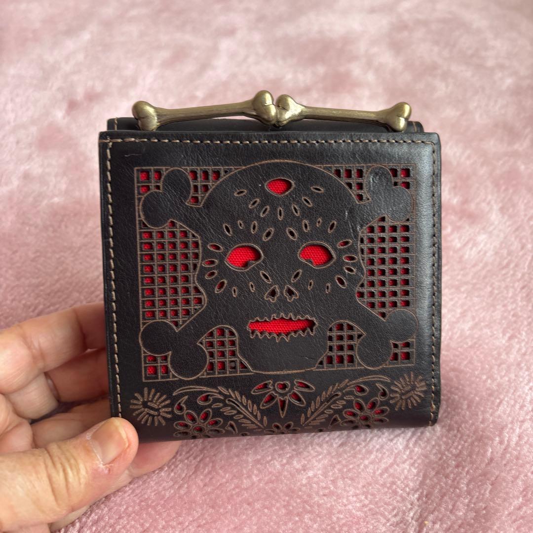 Vivienne Westwood スカルデザイン三つ折り財布