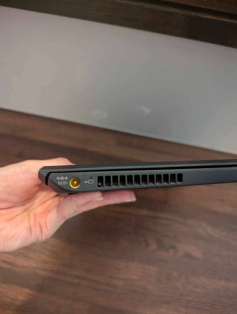 SONY/VAIO/ SVP1122A1J 超軽量ノートパソコン