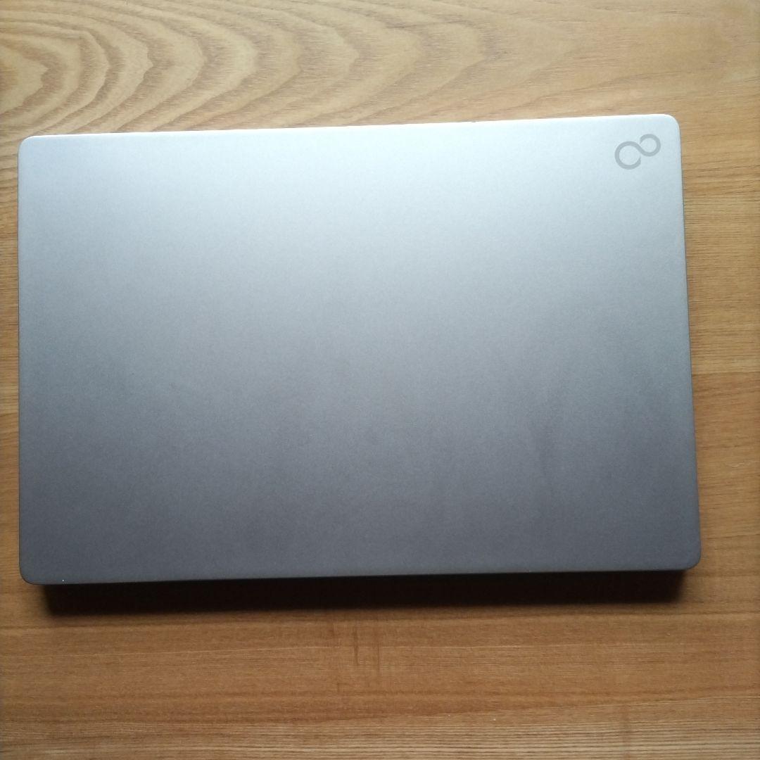 ノートパソコン　FMVC75F3G