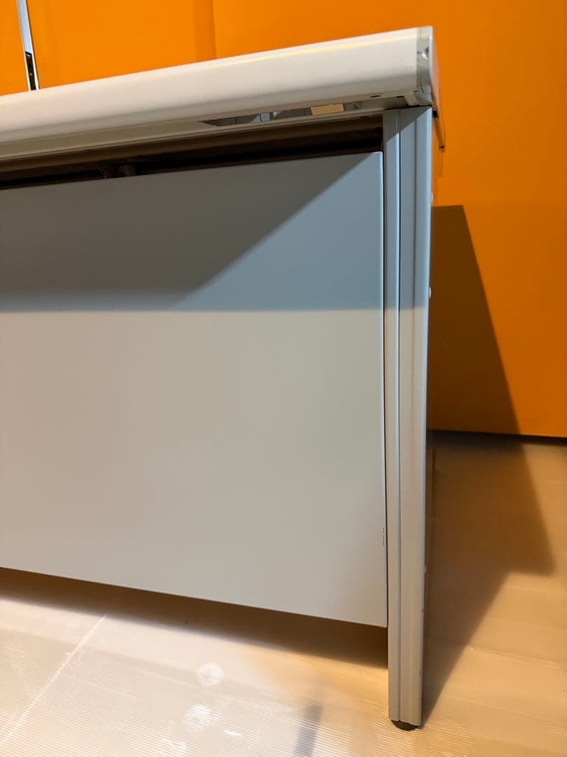 引き出し付きグレーオフィスデスク　引き取り限定