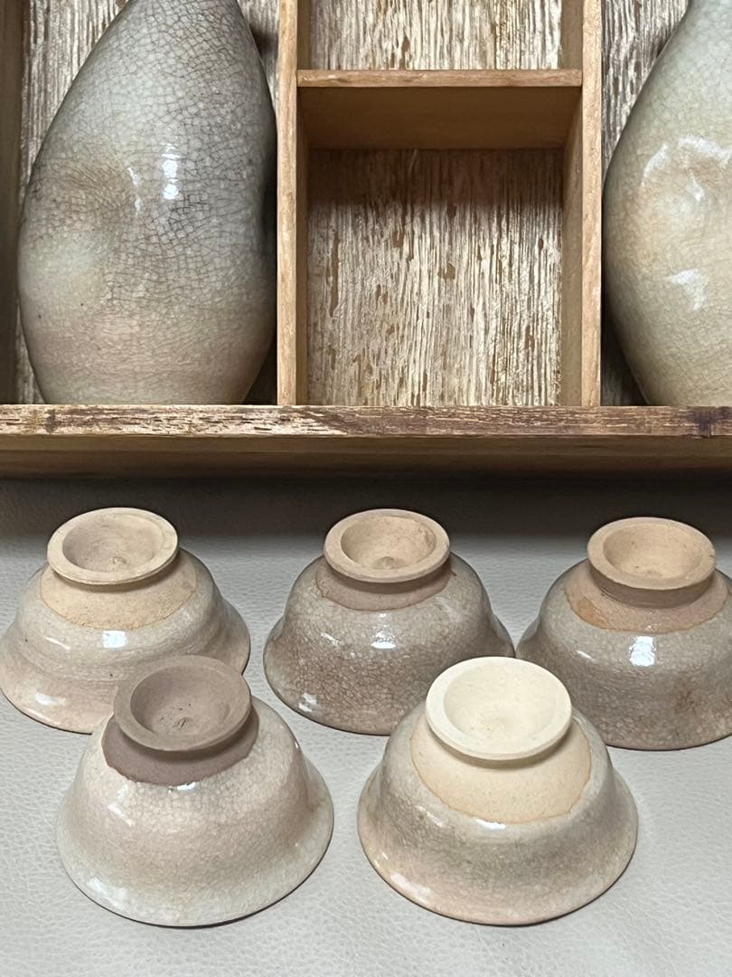 骨董品　酒器　7点　徳利　おちょこ　木製茶箱 草泉　昭和レトロ　萩焼