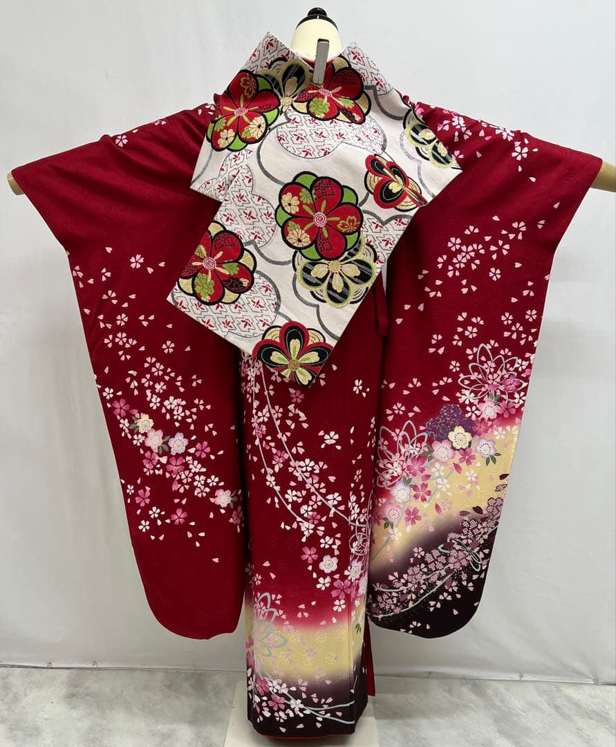 振り袖　フルセット　金彩加工　刺繍入り　長襦袢付　成人式　赤　641