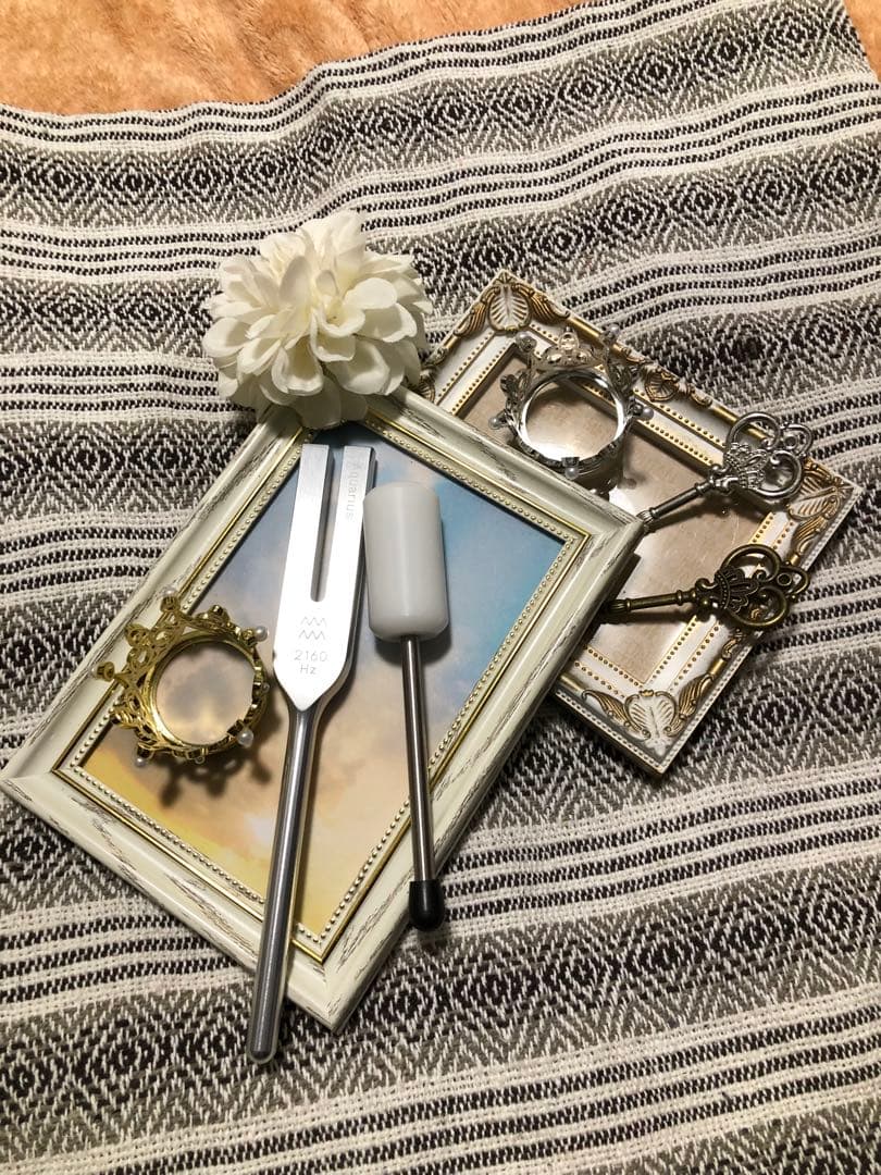 マドモアゼル愛　アクエリアスチューナー　2160 Hz