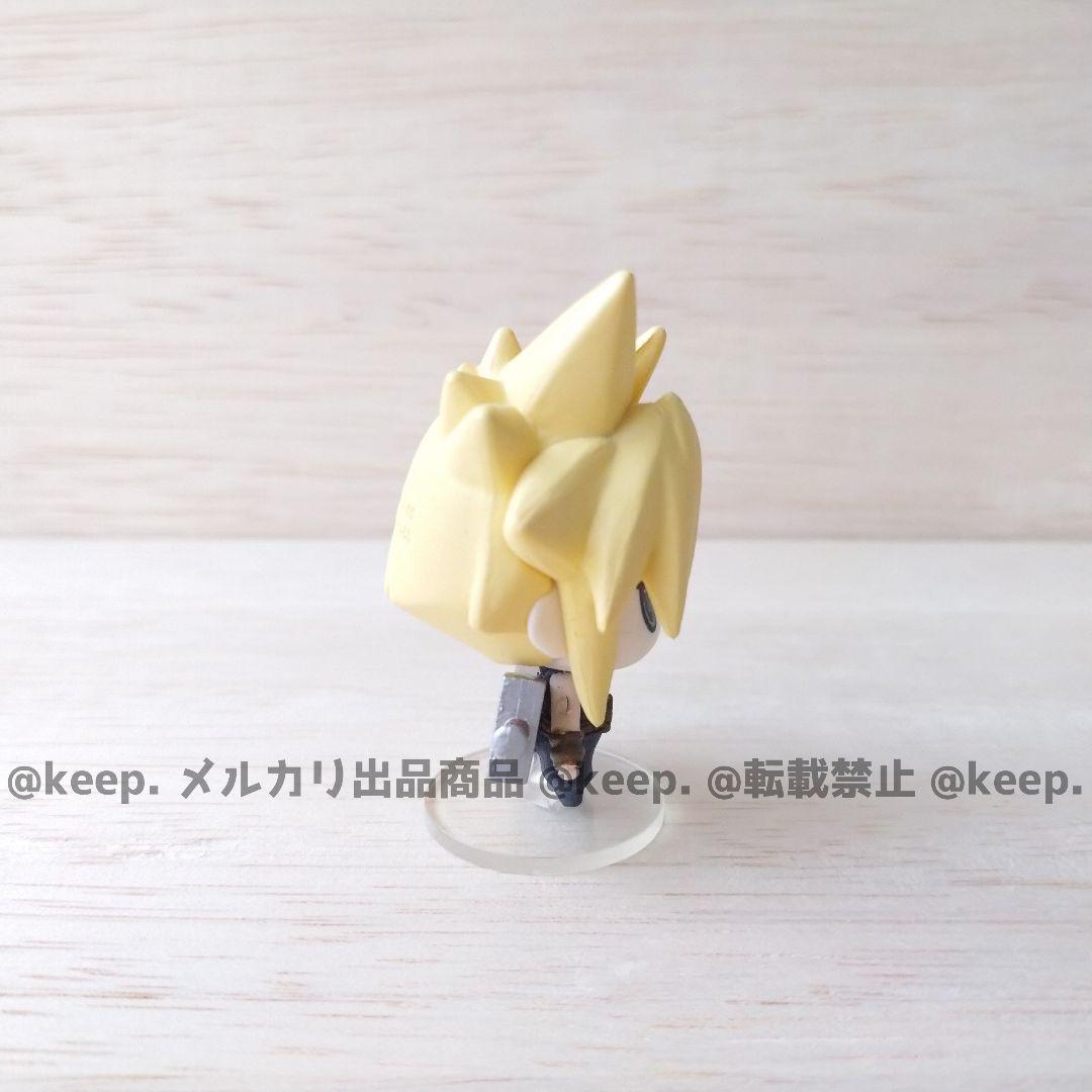 希少 新品 同様 トレーディング アーツ ミニ FF7 クラウド フィギュア