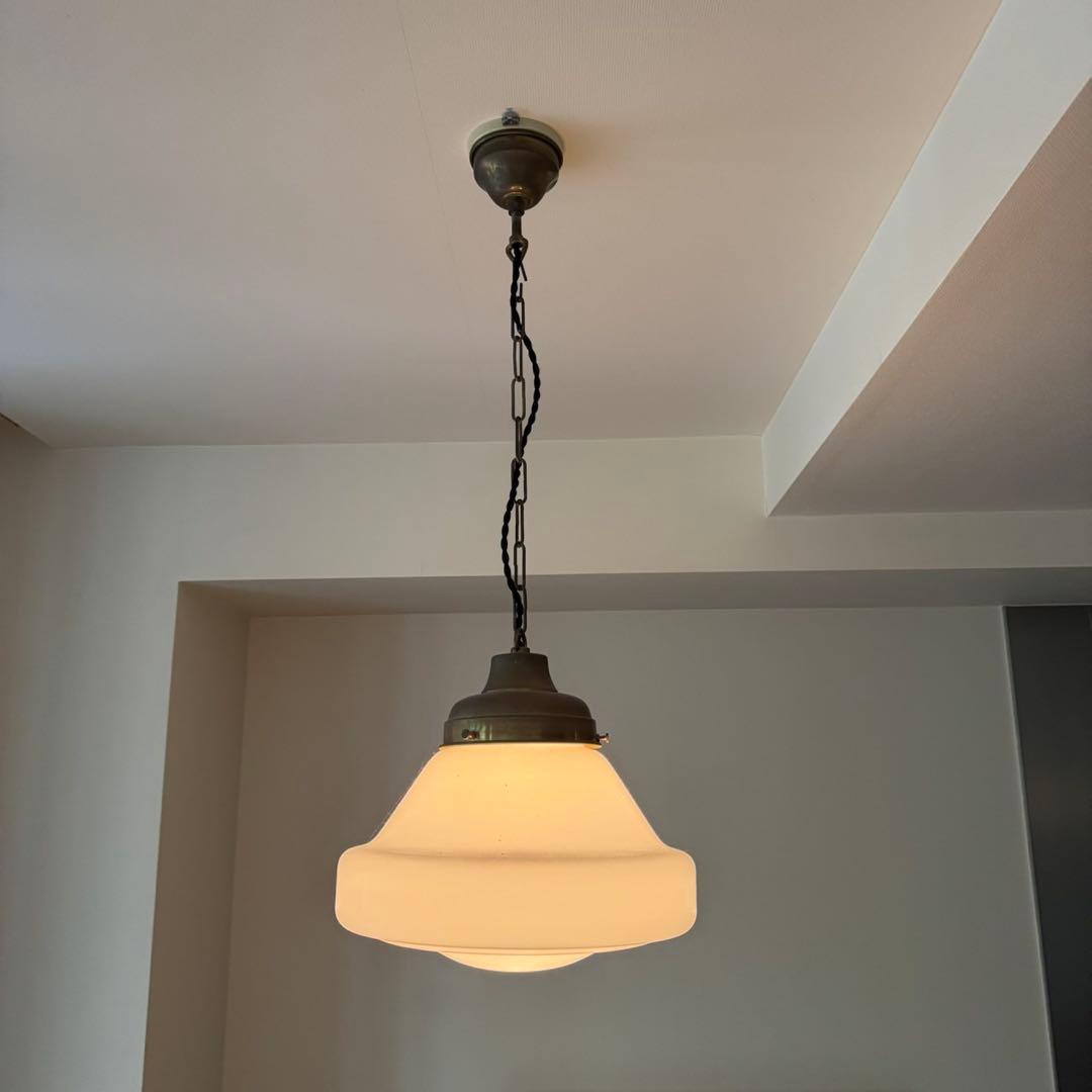 ミルクガラス ペンダントライト 照明 アンティーク