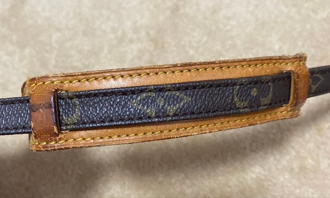 ルイ・ヴィトン モノグラム ショルダーバッグ　旧アマゾン