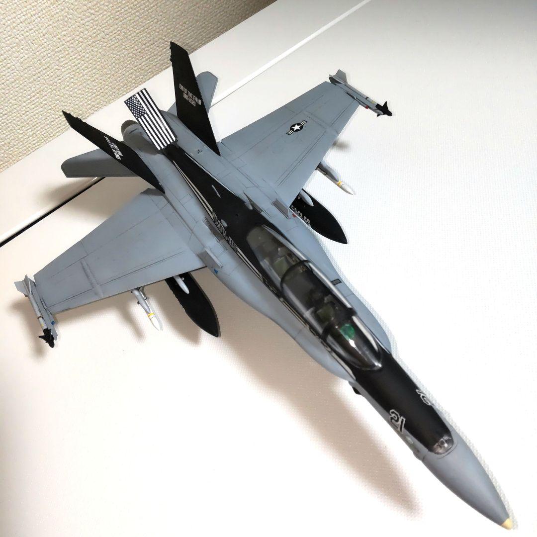 戦闘機プラモデル完成品1/72ハセガワF-18ホーネット