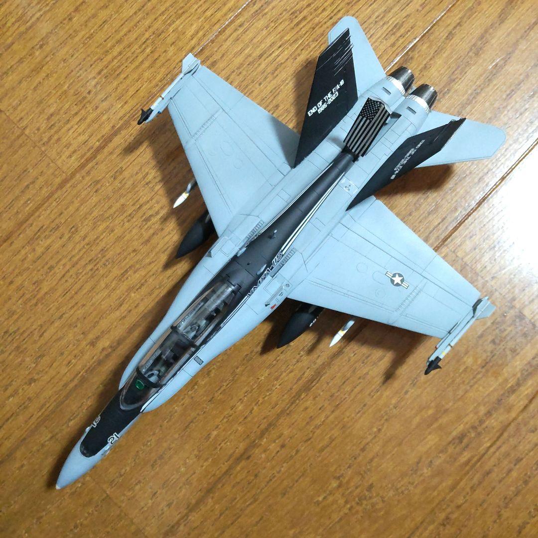 戦闘機プラモデル完成品1/72ハセガワF-18ホーネット