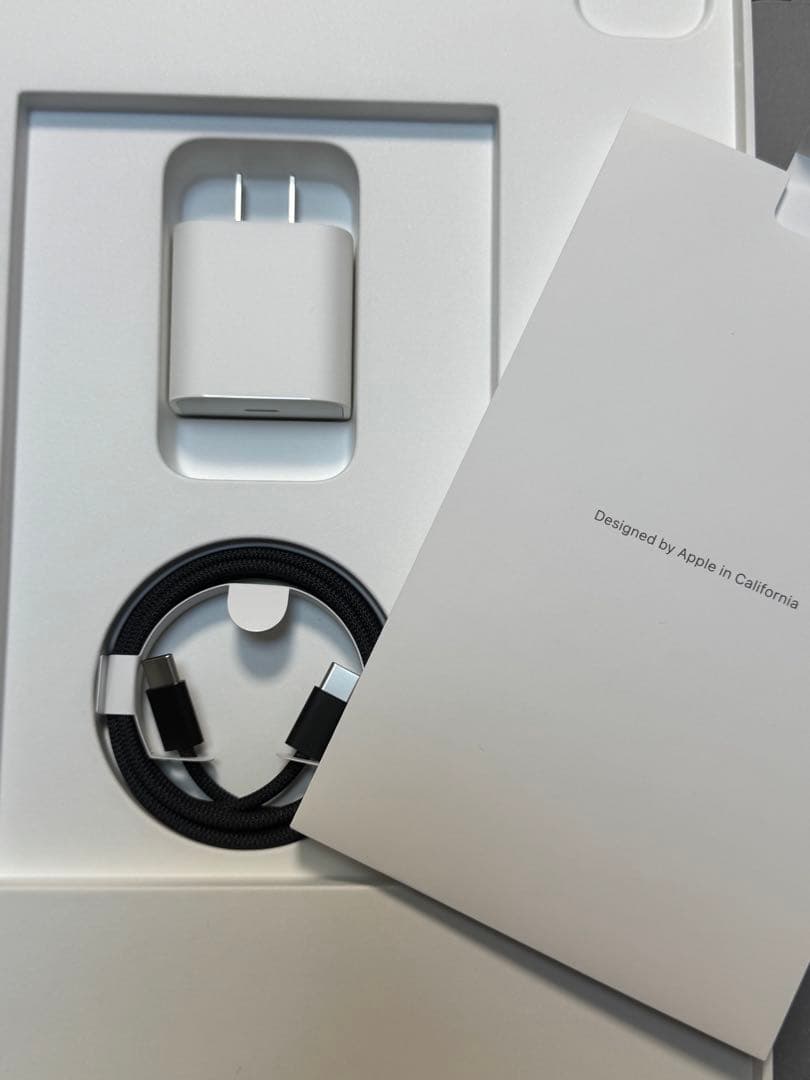 a*r様 iPad Pro （M4）13インチ Wi-Fi＋Cellular 2