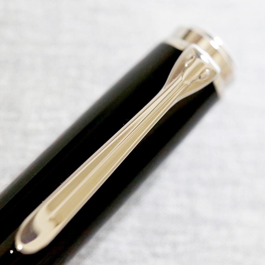 【極美品 送料込み】ペリカン ボールペン スーベレーン Ｒ８０５ 青縞