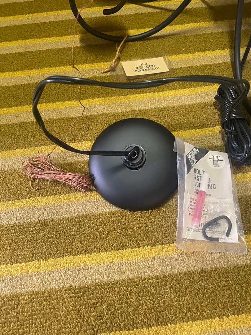 シャルドネ ブラックシャンデリア 6灯式 新品未使用