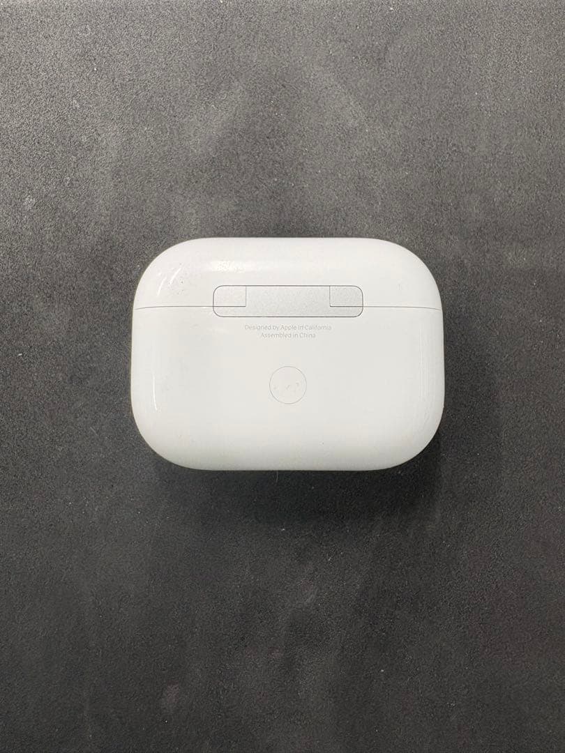 Apple AirPods Pro （第二世代）　カバー付き
