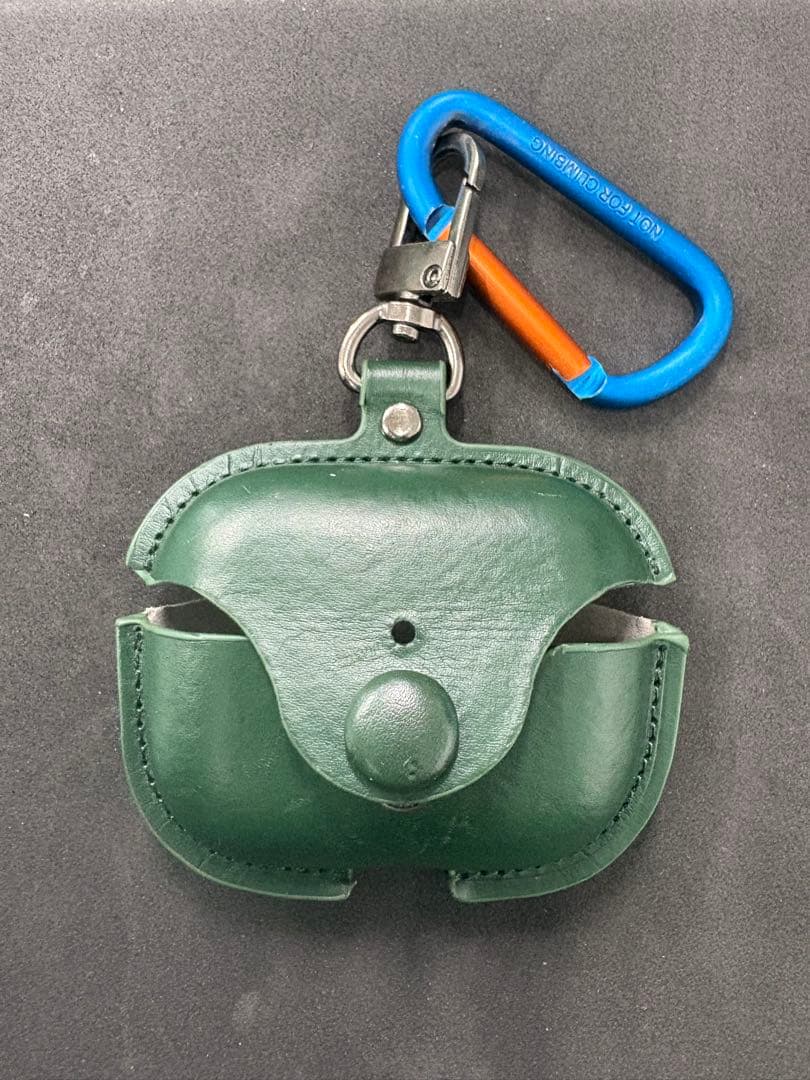 Apple AirPods Pro （第二世代）　カバー付き