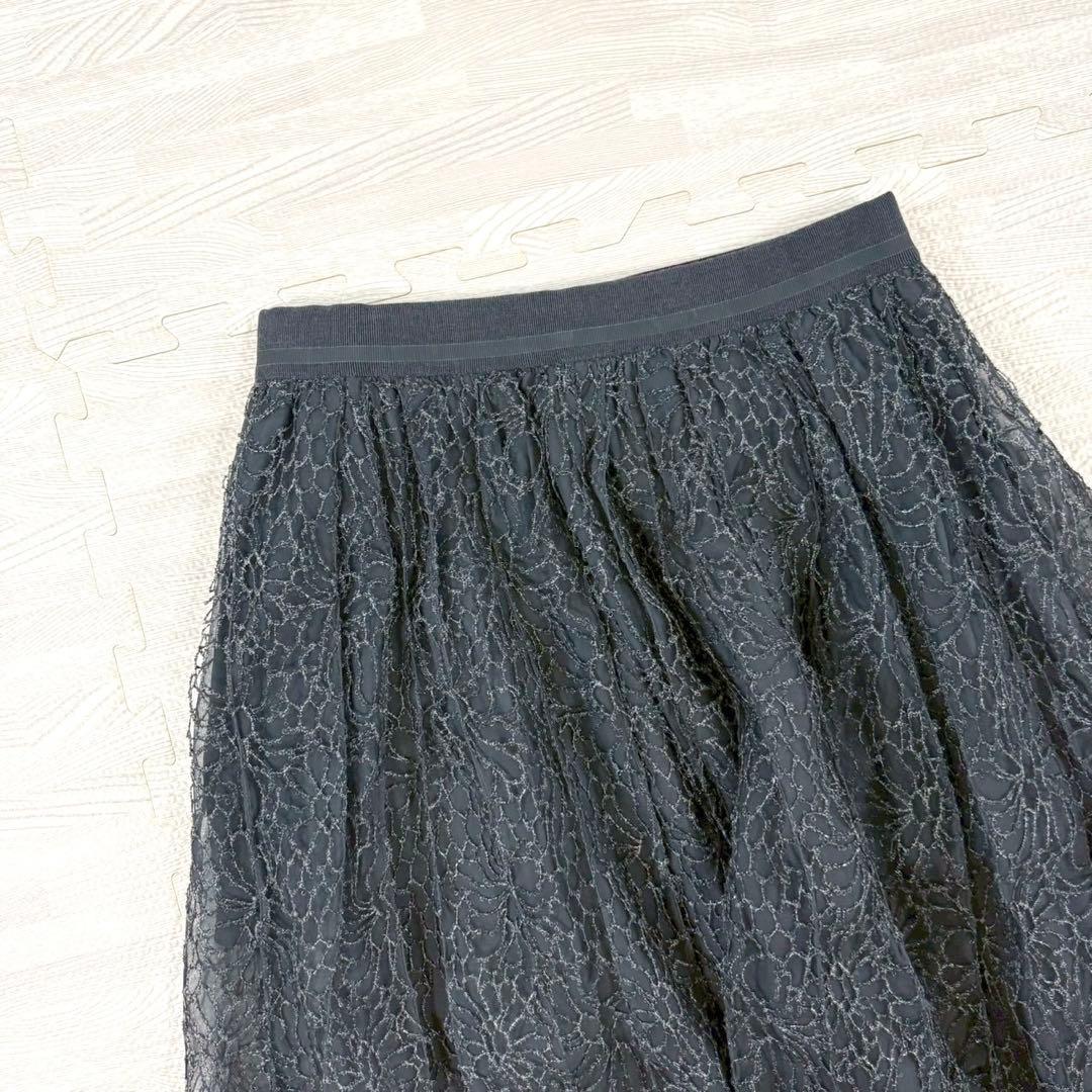 美品✨ブルネロクチネリ　フラワーレース　スカート　ブラック　40