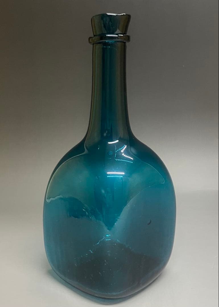 倉敷ガラス　小谷真三　吹きガラス　飾り瓶　花瓶　花入　a616