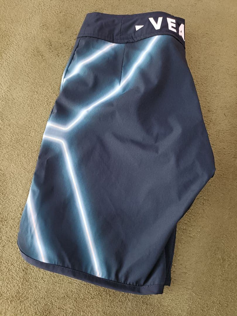 【ダダダ】VEATM NEONGRAPHIC／競技用サーフパンツSサイズ
