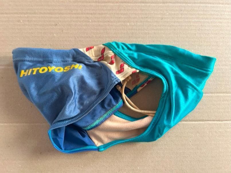 ★超カッコいいデザインとカラー！arena（アリーナ）製 競泳用水着（競パン）★