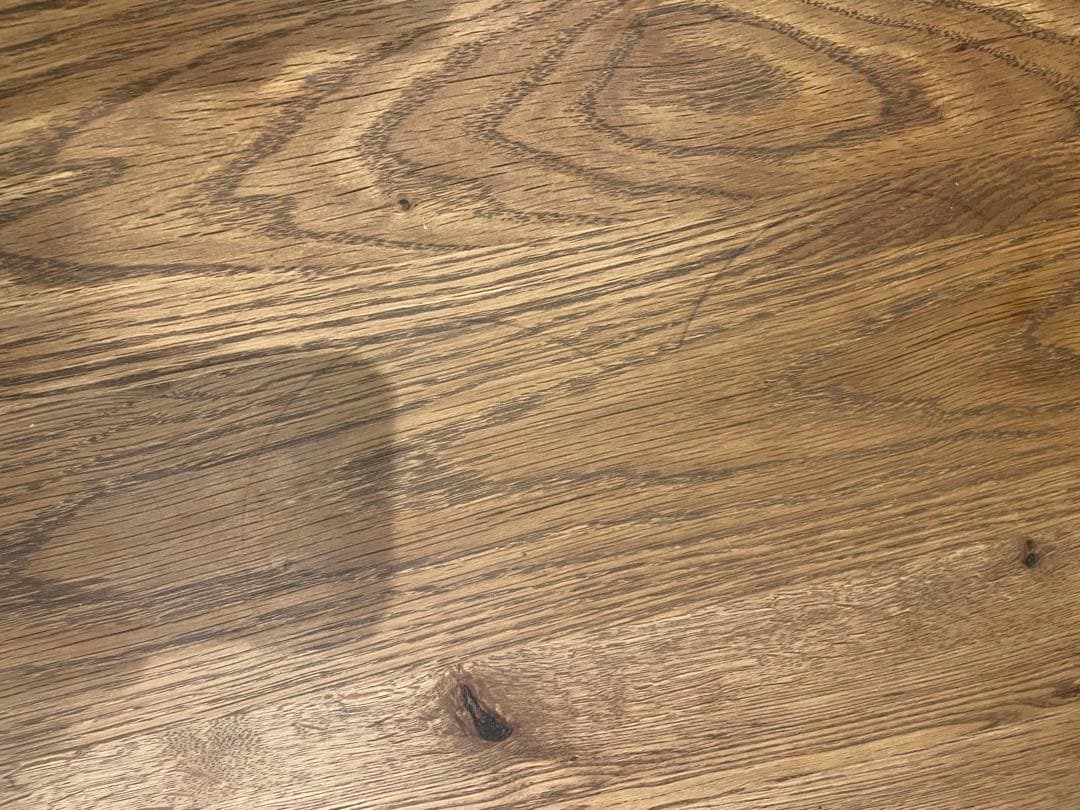 ウニコ　アディ　テーブル