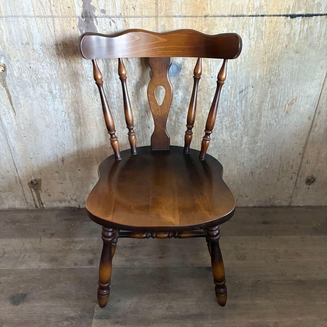 飛騨キツツキ　ウィンザーチェア　スピンドル　ボウバック