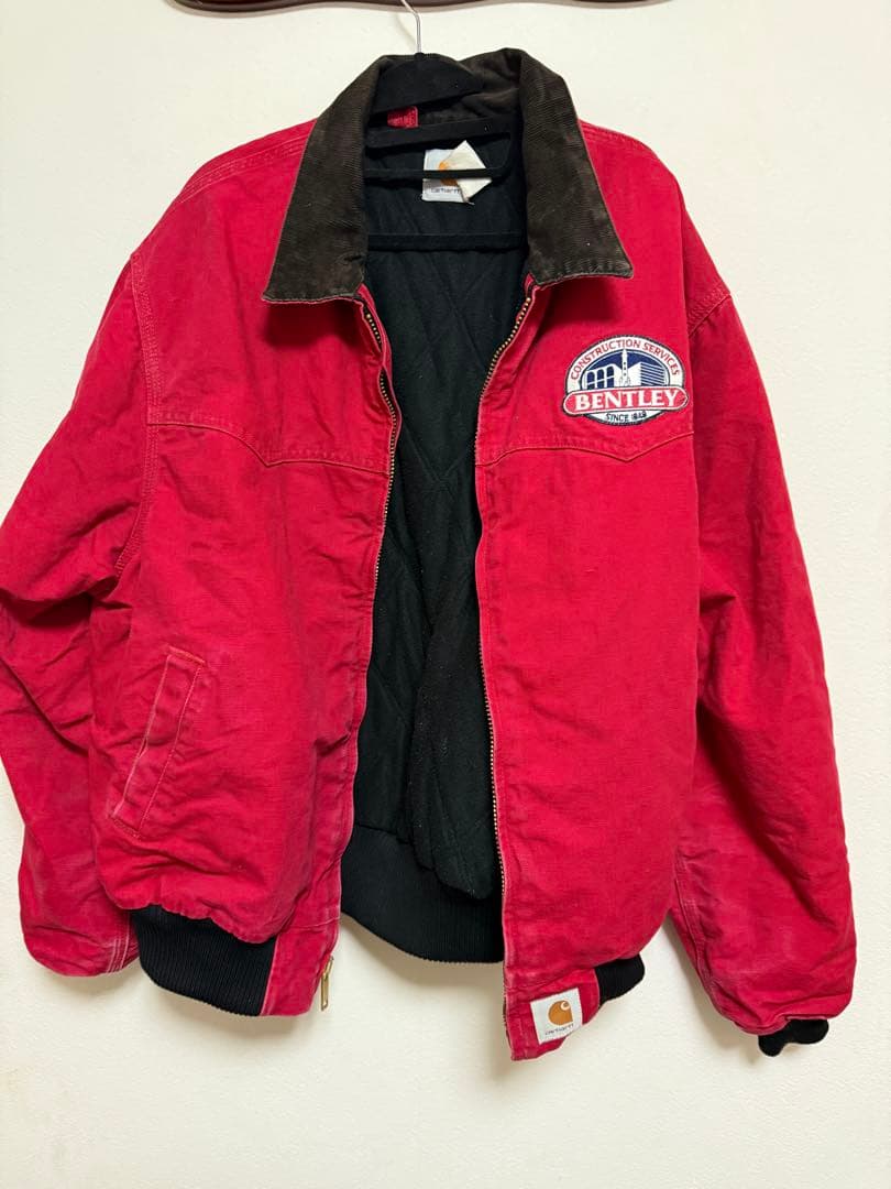 Carhartt レッドジャケット BENTLEY