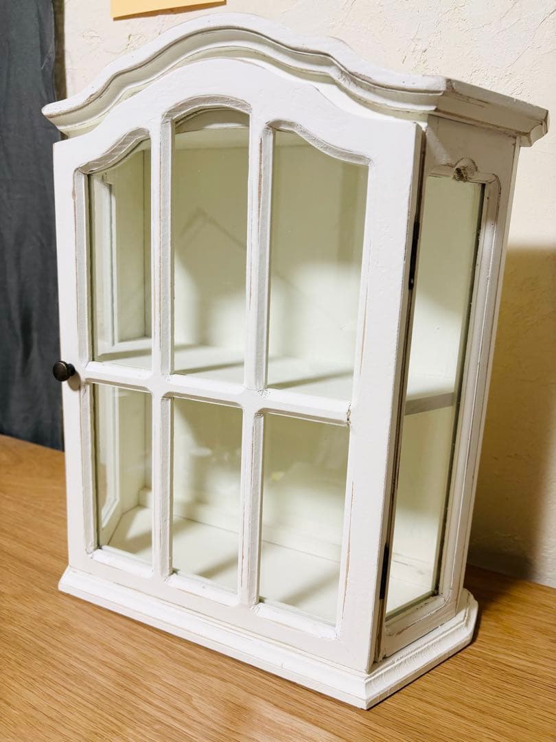 完売品 アンティークコレクションキャビネット salut! サリュ ホワイト