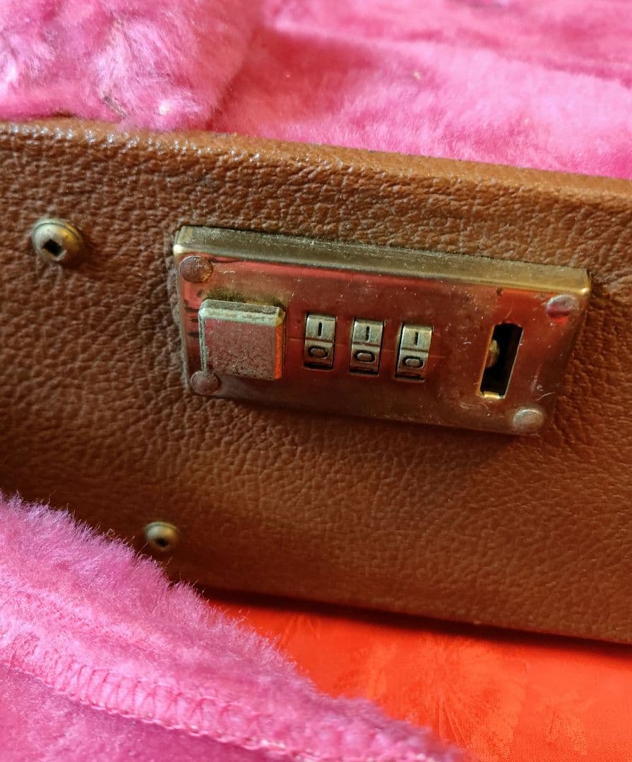 プレアデス　 Gibson J-30 モンタナ工場製 純正ブラウンケース付