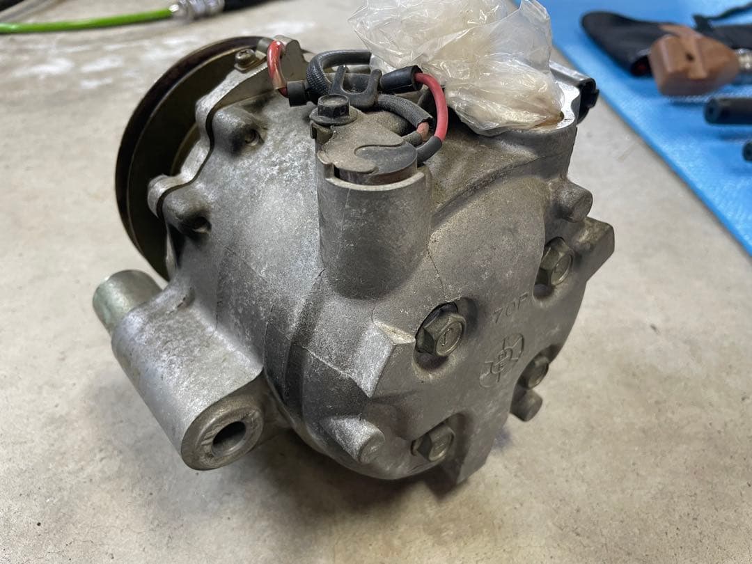 ホンダビートPP1 エアコンコンプレッサー